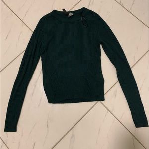 Green long sleeve blouse